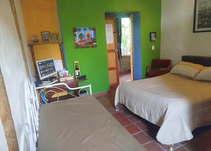 Hostal Casa De Guadua/ The Bamboo House Choachí