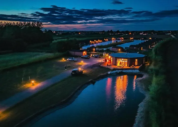 Lakeside Fishing Retreats