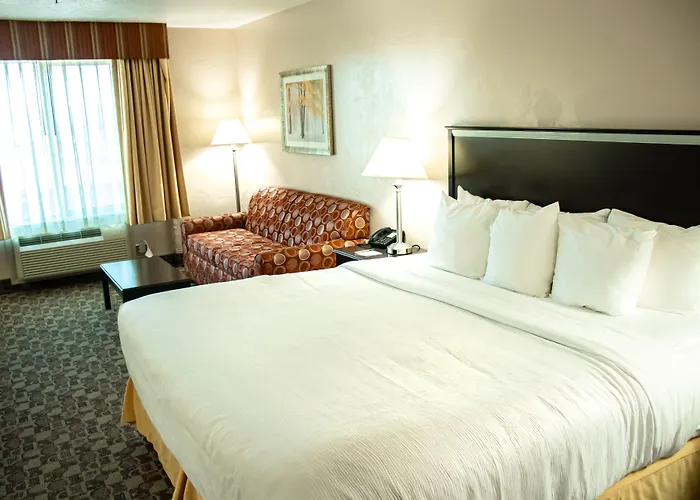 Quality Inn Vernal Near Dinosaur National Monument