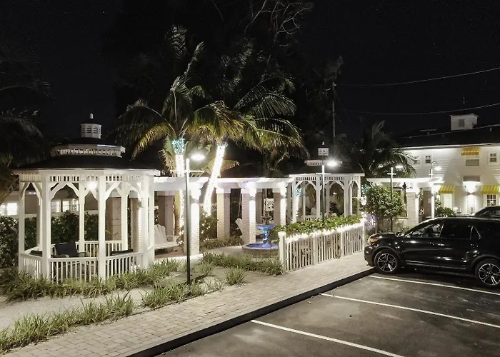 Coconut Inn