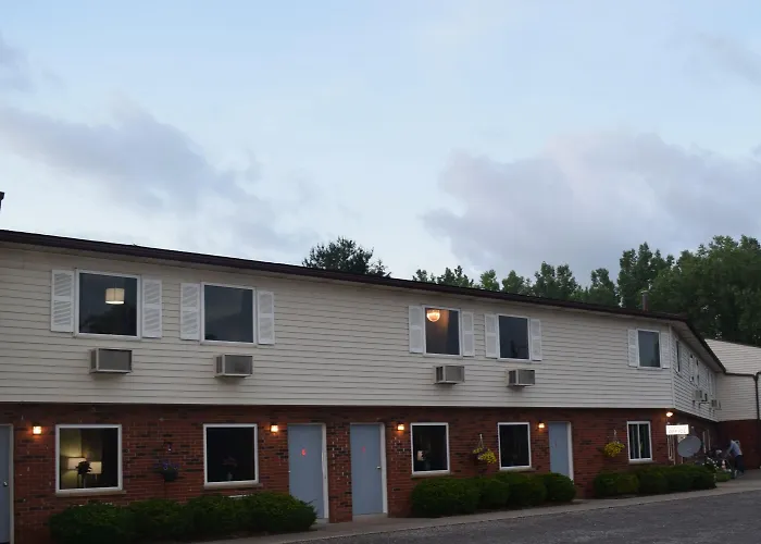 Attican Motel - Attica - Batavia - Warsaw - Darien Lake