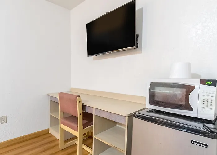 Motel 6-Orange, Ca - Anaheim