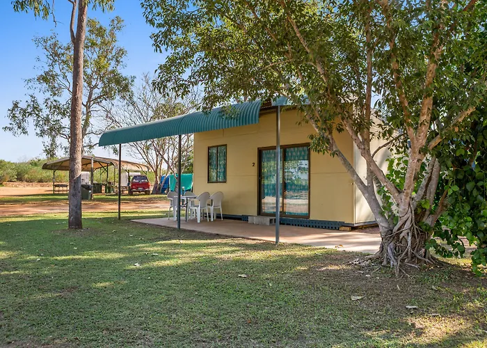 Aaok Lakes Resort And Caravan Park