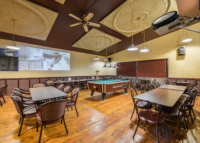 Canadas Best Value Inn Whitecourt