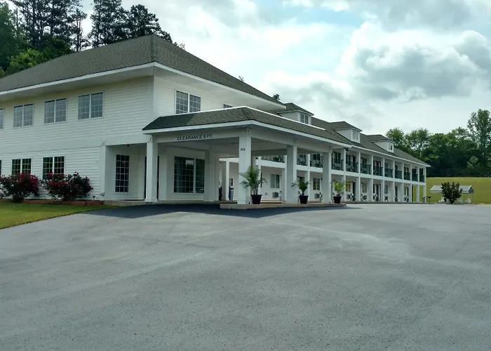 Hurricane Inn Waynesboro