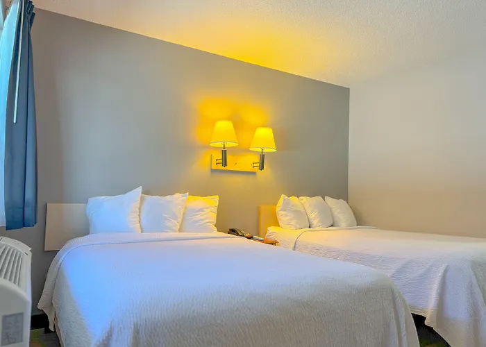 Super 7 Motel Coralville