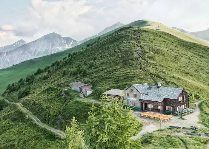 Gradonna Mountain Resort Chalets & Hotel Kals-am Großglockner