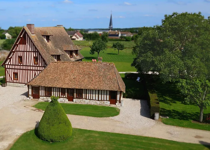 Manoir de Surville