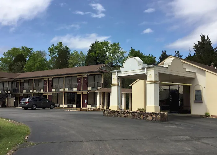 Sunset Inn Clarksville