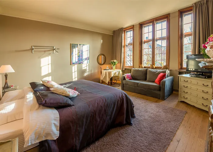 B&B Next Door