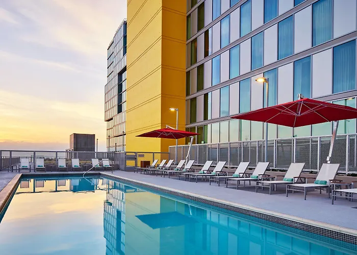 Springhill Suites By Marriott San Diego Downtown/Bayfront