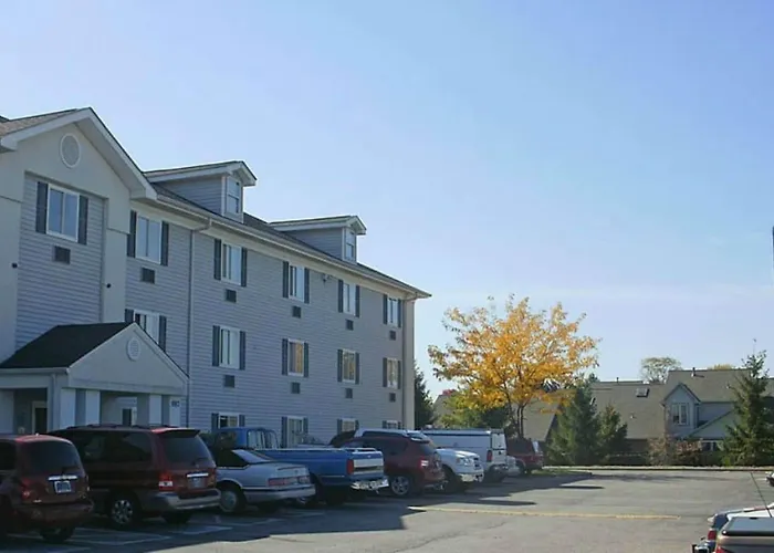 Intown Suites Extended Stay Indianapolis In - Greenwood