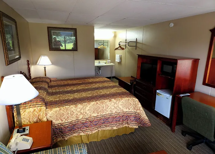 Economy Inn Rogersville