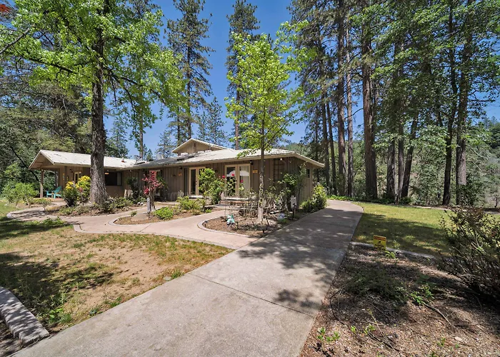 The Inn At Shasta Lake