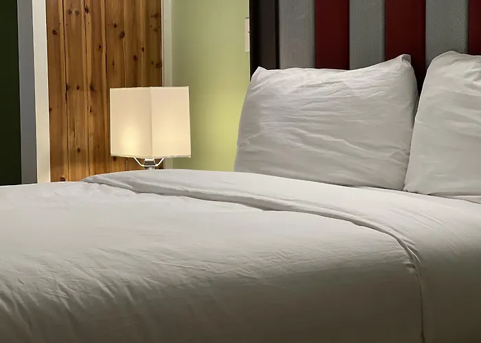 Chateau Suites Norristown