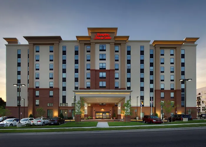 Hampton Inn & Suites