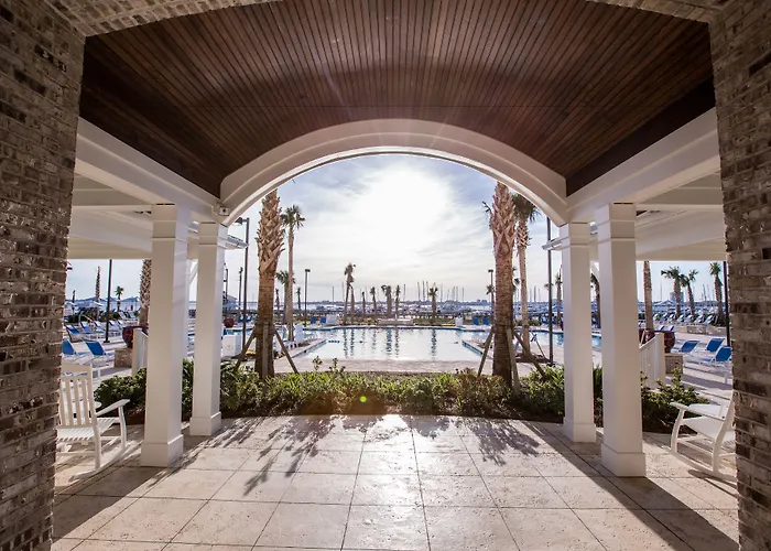 The Beach Club At Charleston Harbor Resort And Marina