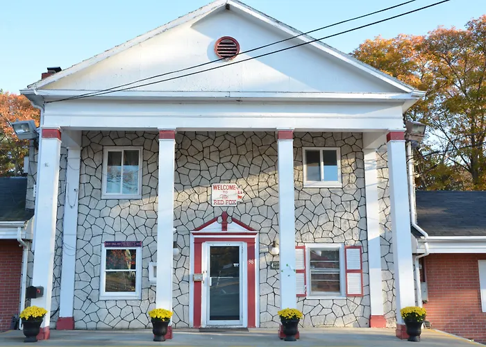 Redfox Motel