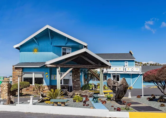 Oceanside Inn & Suites, A Days Inn By Wyndham
