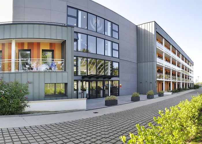 Golden Tulip Pornic Suites- Appart