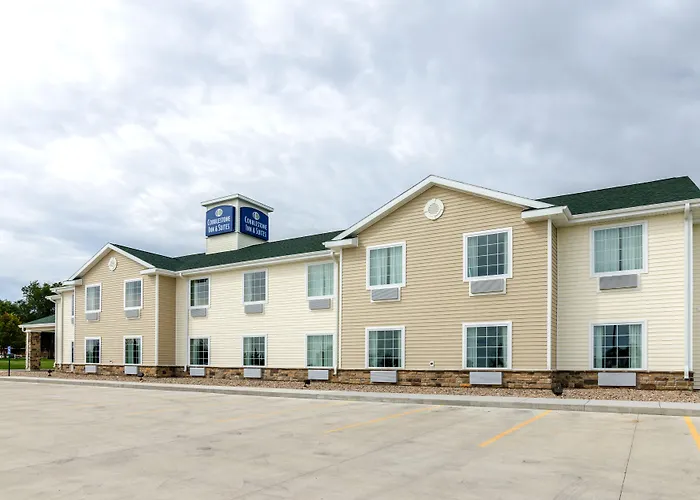 Cobblestone Inn & Suites - Oberlin