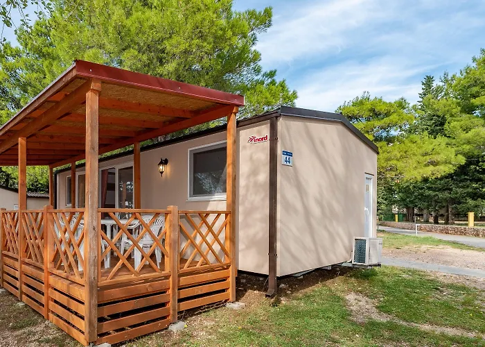 Camping Paklenica Starigrad Paklenica