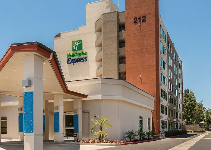 Holiday Inn Express Fullerton-Anaheim By Ihg