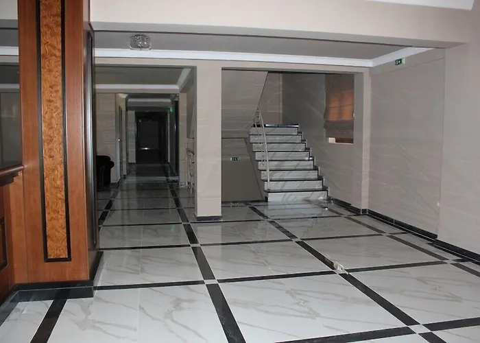 Grand Meteora Hotel