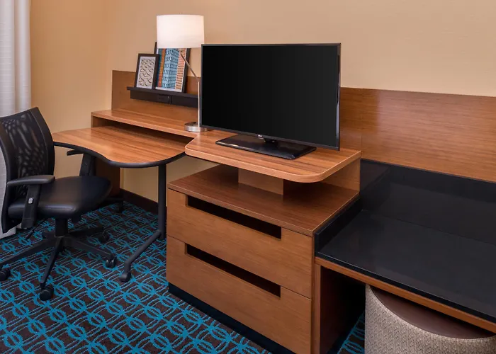 Fairfield Inn & Suites By Marriott Huntington