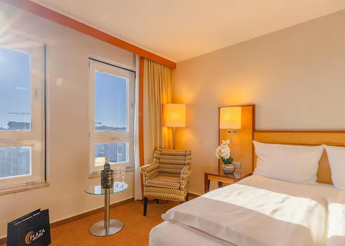 The Q - Quadro City Hotel