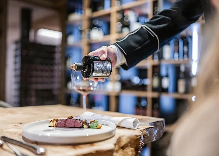 Alpenwellnesshotel St. Veit Sexten