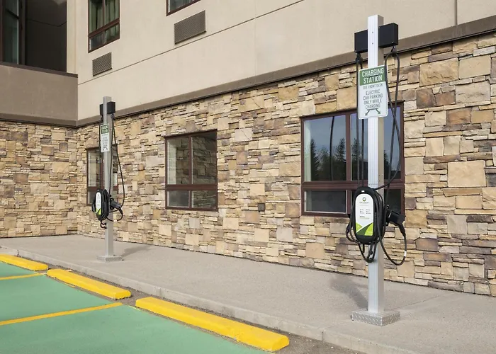 Best Western Premier Freeport Inn Calgary Airport