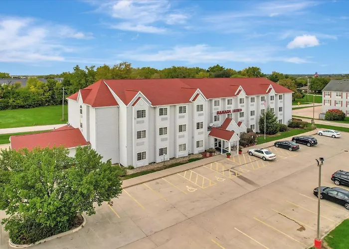 Ramada Limited By Wyndham, Bloomington I-55 & I-74 Il
