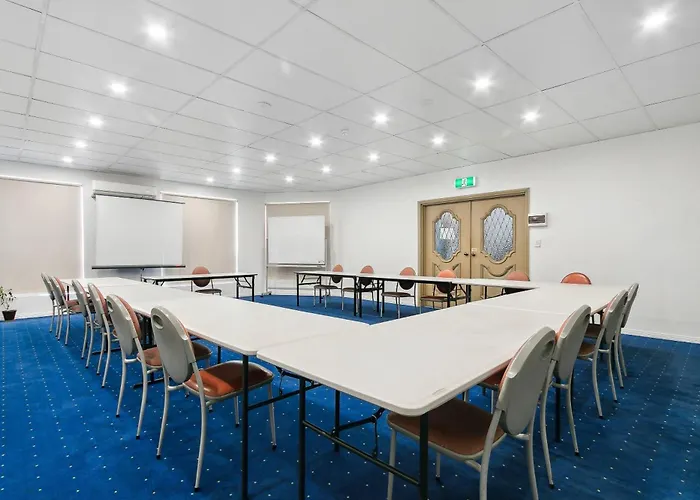 Comfort Hotel Dandenong
