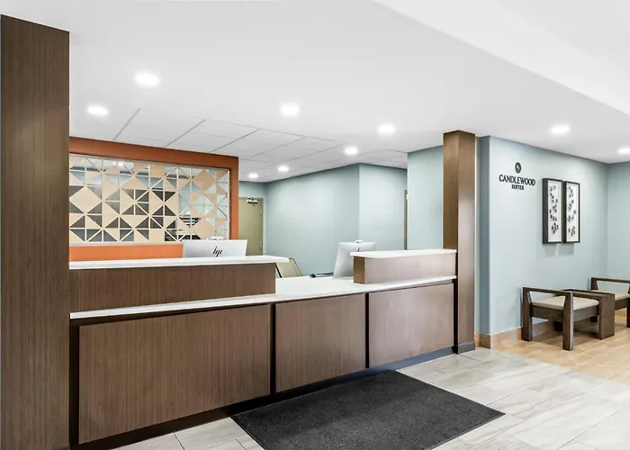 Candlewood Victoria By Ihg