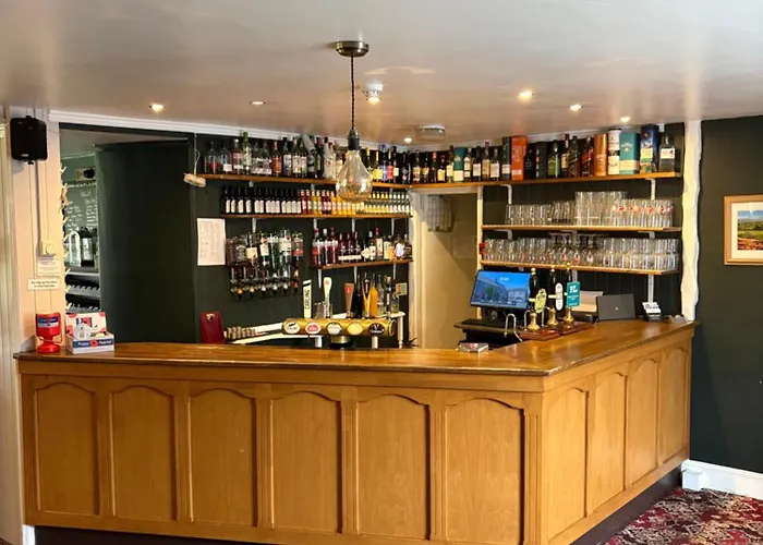 Three Wheat Heads Hotel Thropton