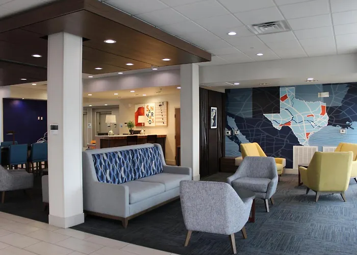 Holiday Inn Express & Suites - San Marcos South By Ihg