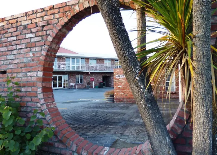 Alexandra Heights Motel
