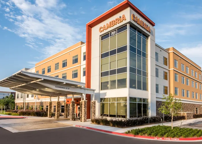 Cambria Hotel McAllen Convention Center