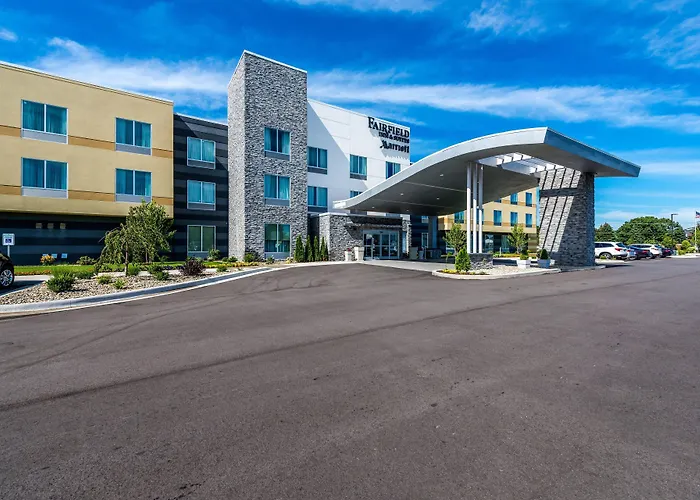 Fairfield Inn & Suites By Marriott St. Joseph Stevensville