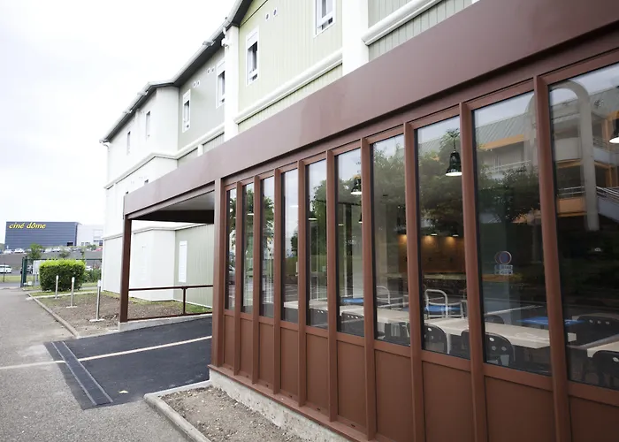 Brit Hotel Essentiel Arverne - Clermont-Ferrand Sud Aubière