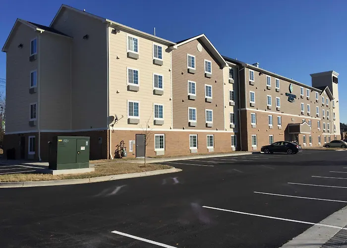 Extended Stay America Select Suites - Louisville - Airport