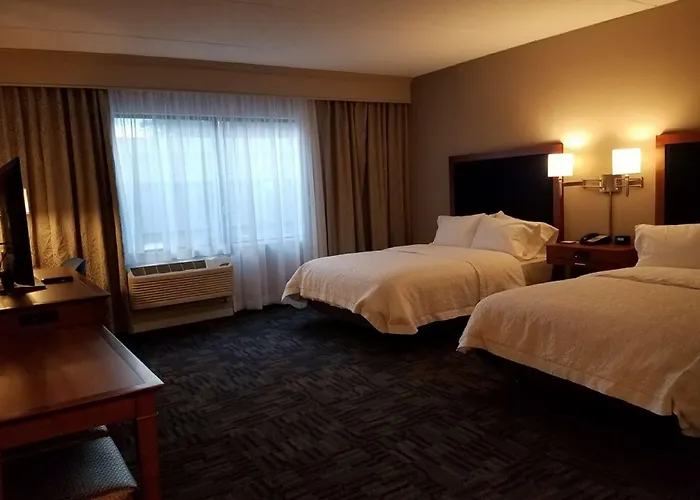 Hampton Inn & Suites Newburgh Stewart Airport, Ny