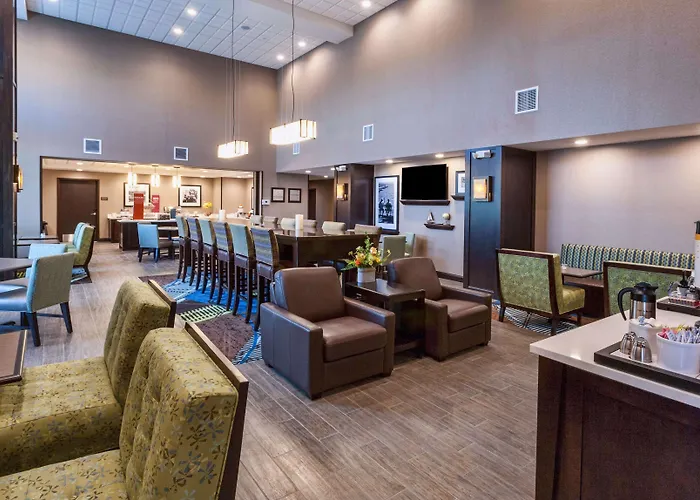 Hampton Inn & Suites Duluth North Mn
