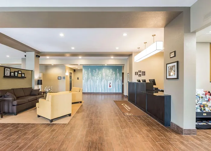 Sleep Inn & Suites West Des Moines Near Jordan Creek