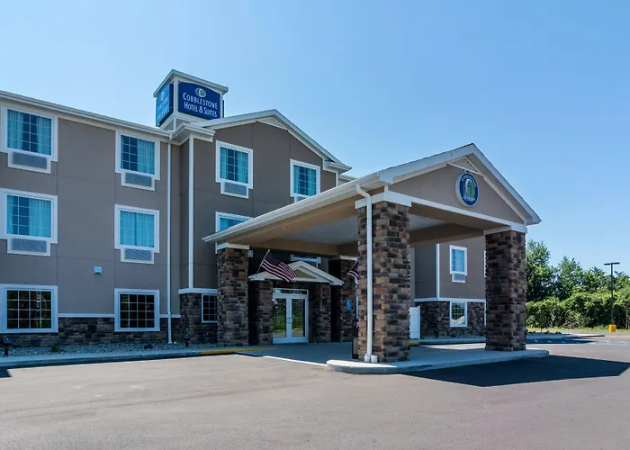 Cobblestone Hotel & Suites - Greenville