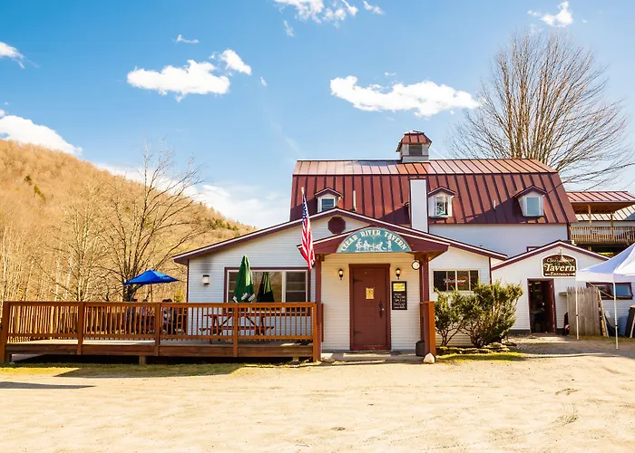Clear River Inn And Tavern