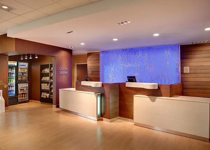 Fairfield Inn & Suites By Marriott Detroit Canton