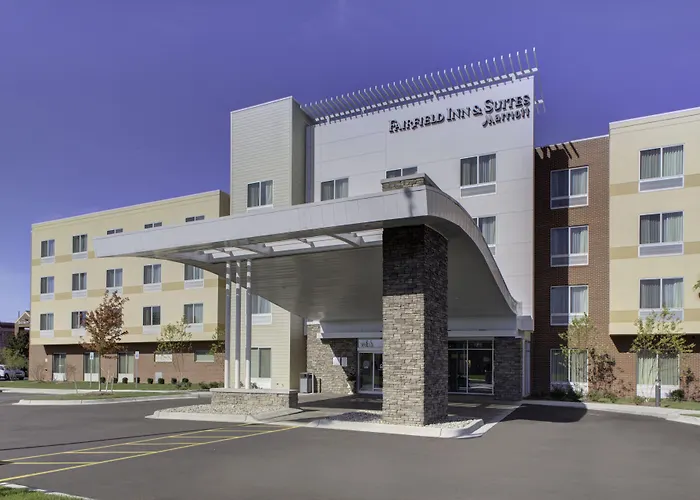 Fairfield Inn & Suites By Marriott Detroit Canton
