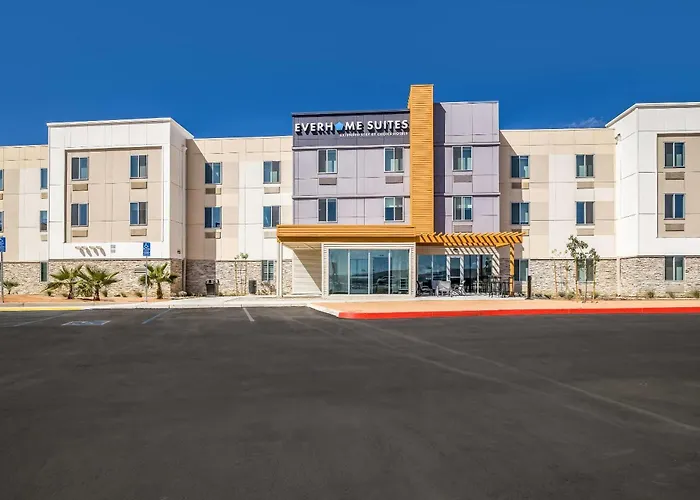 Everhome Suites Corona